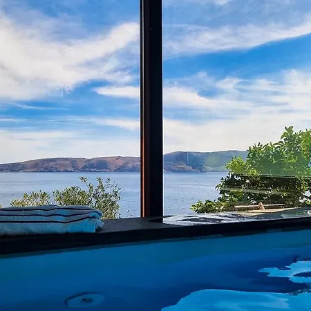 Relax , With Seaview And Two Pools Near Villa Starigrad (Kvarner)