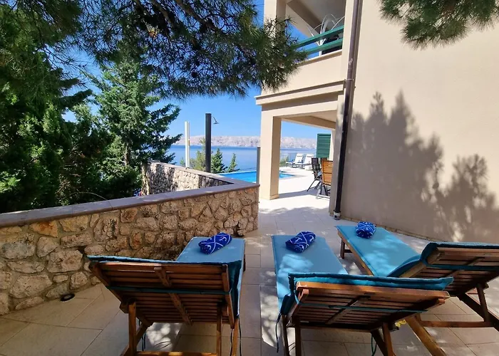 Villa Relax , With Seaview And Two Pools Near