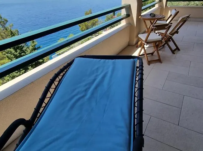 Villa Relax , With Seaview And Two Pools Near *