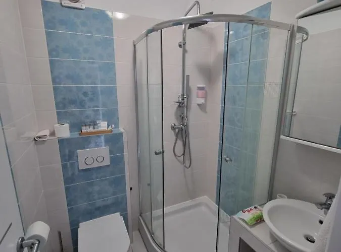 Relax , With Seaview And Two Pools Near